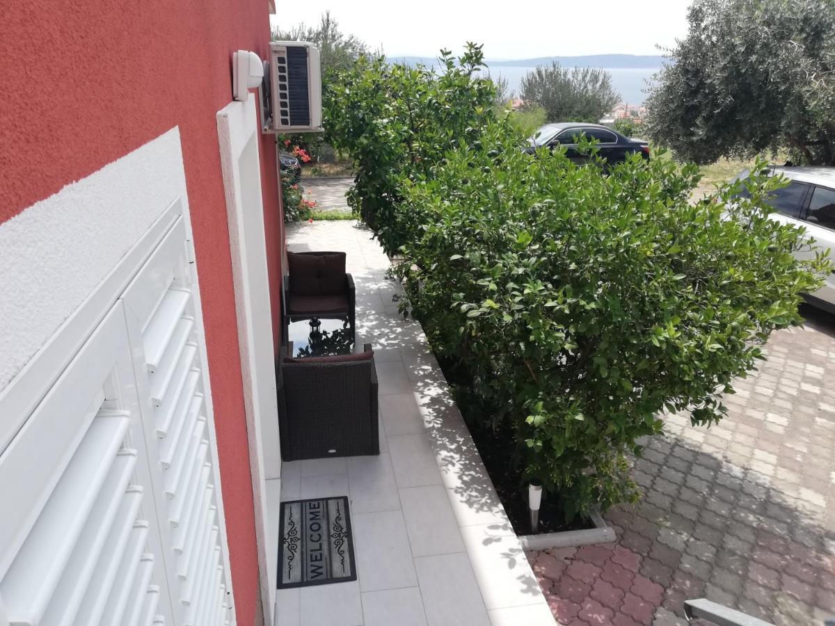 Modern Apartment Near Split & Trogir Kaštela Buitenkant foto